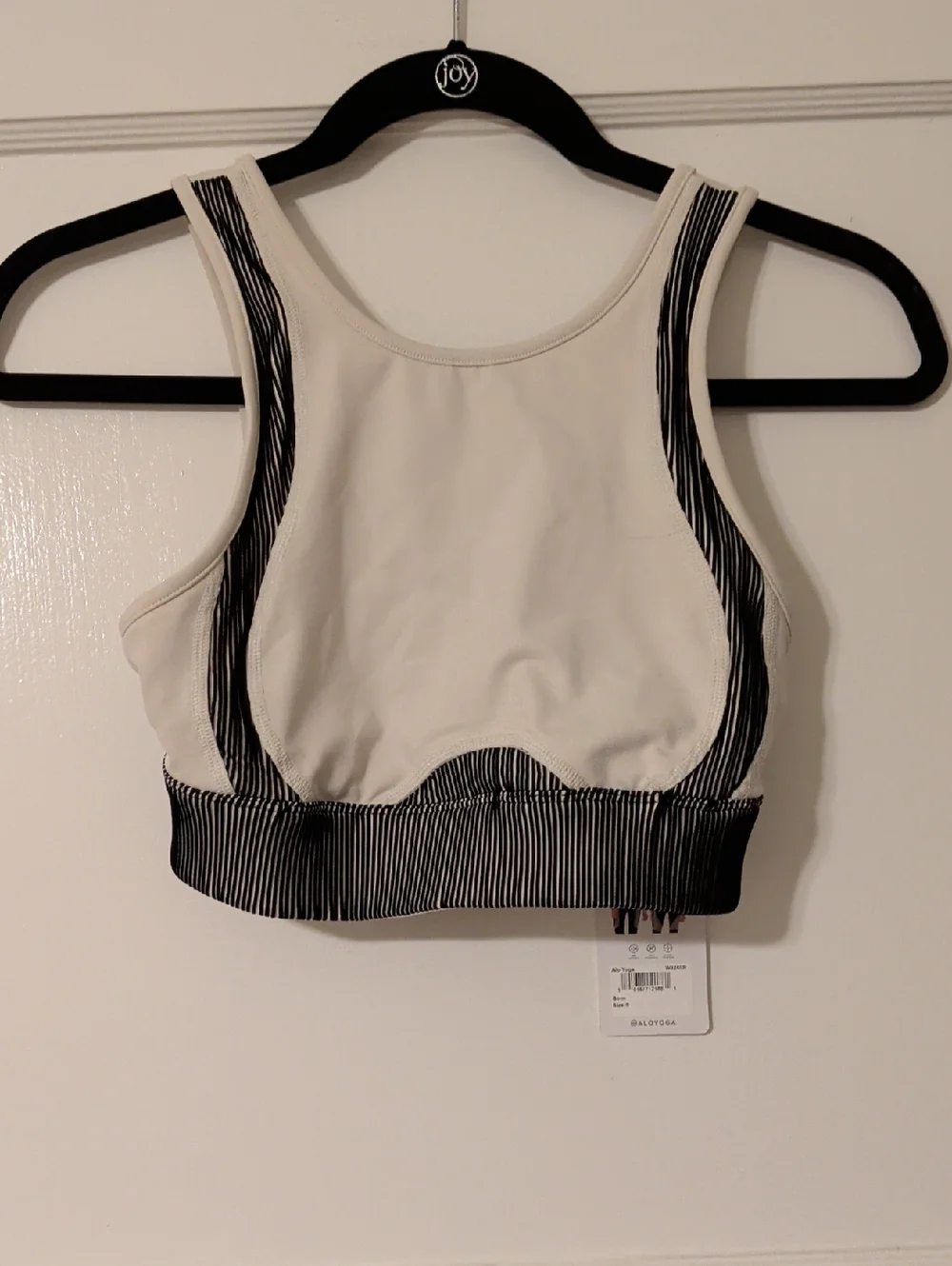 ALO Yoga Bone Size Small Electric Bra